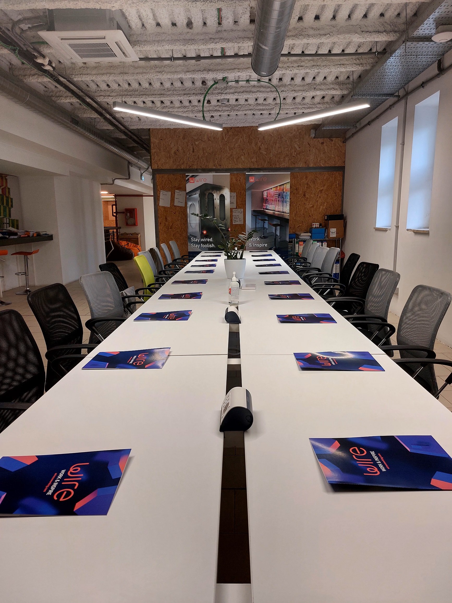 30_Meeting_Room (2)